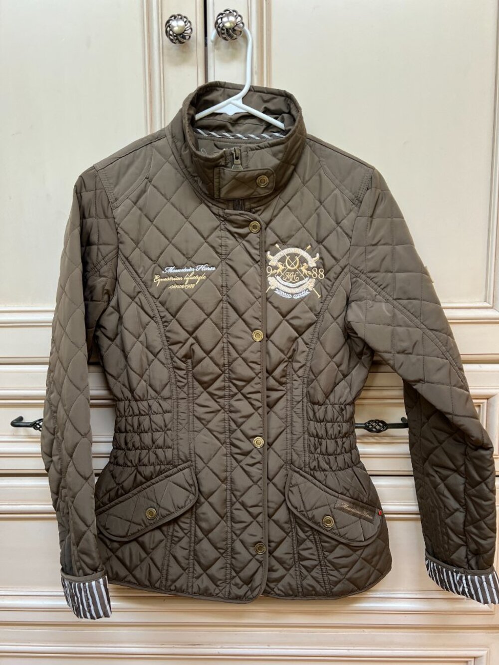 Olive Quilted Mountain Horse Zip and Snap Up Jacket Women Size S
